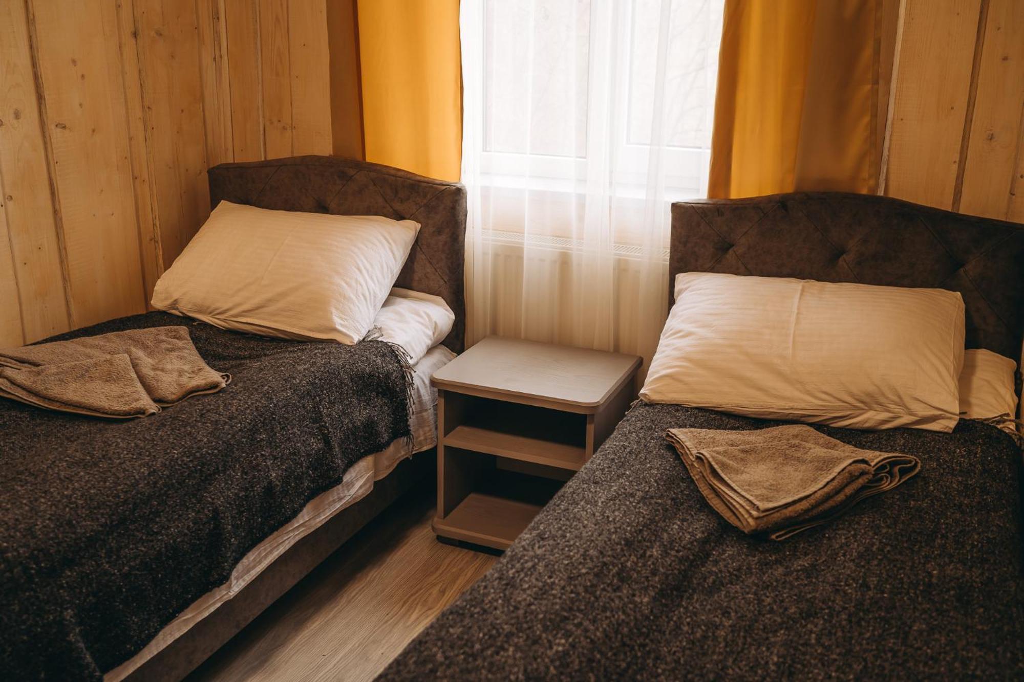 Sv Hotel&Camp Lazeshchyna Eksteriør bilde