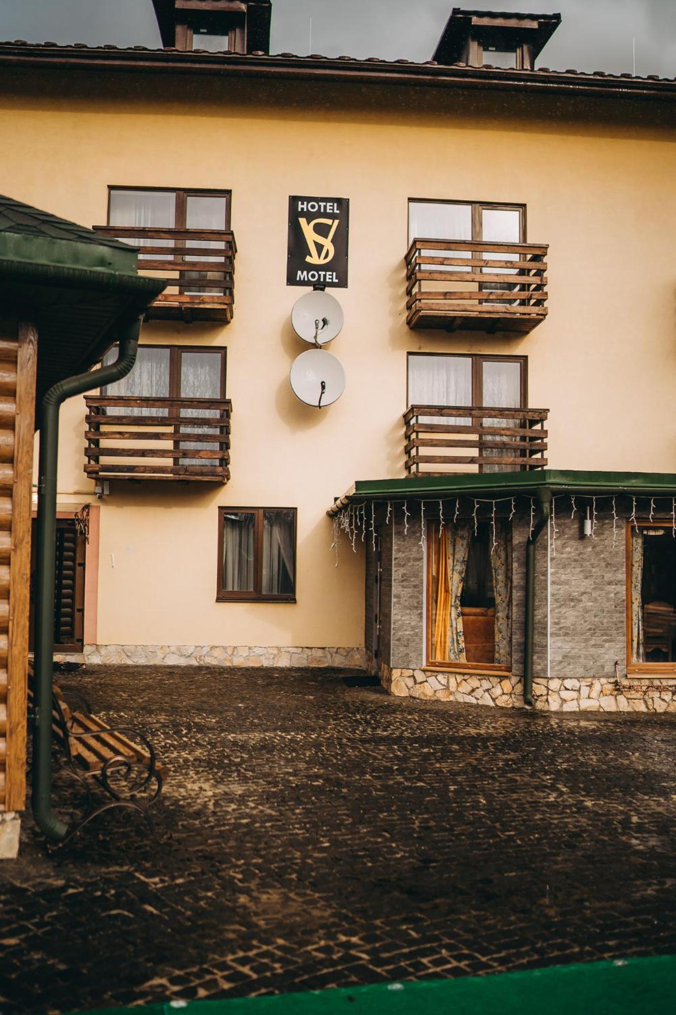 Sv Hotel&Camp Lazeshchyna Eksteriør bilde