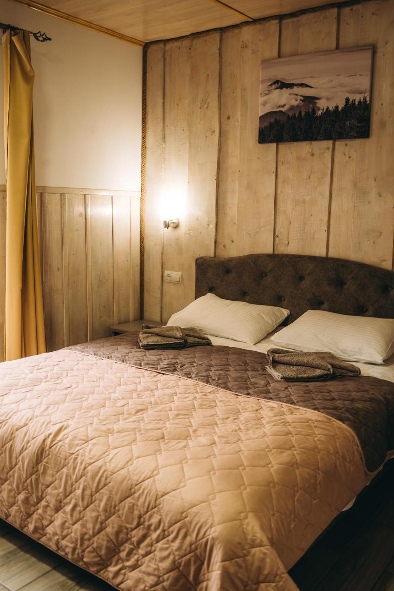Sv Hotel&Camp Lazeshchyna Eksteriør bilde