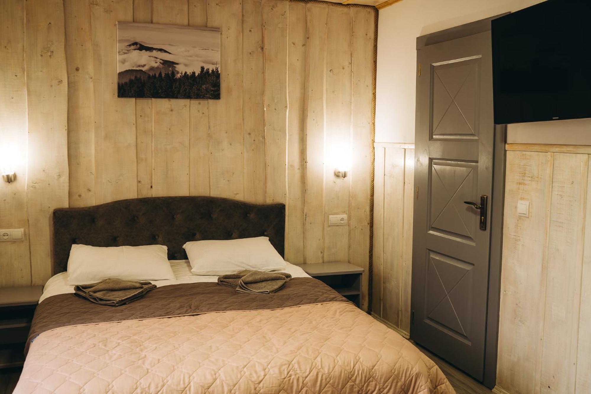 Sv Hotel&Camp Lazeshchyna Eksteriør bilde