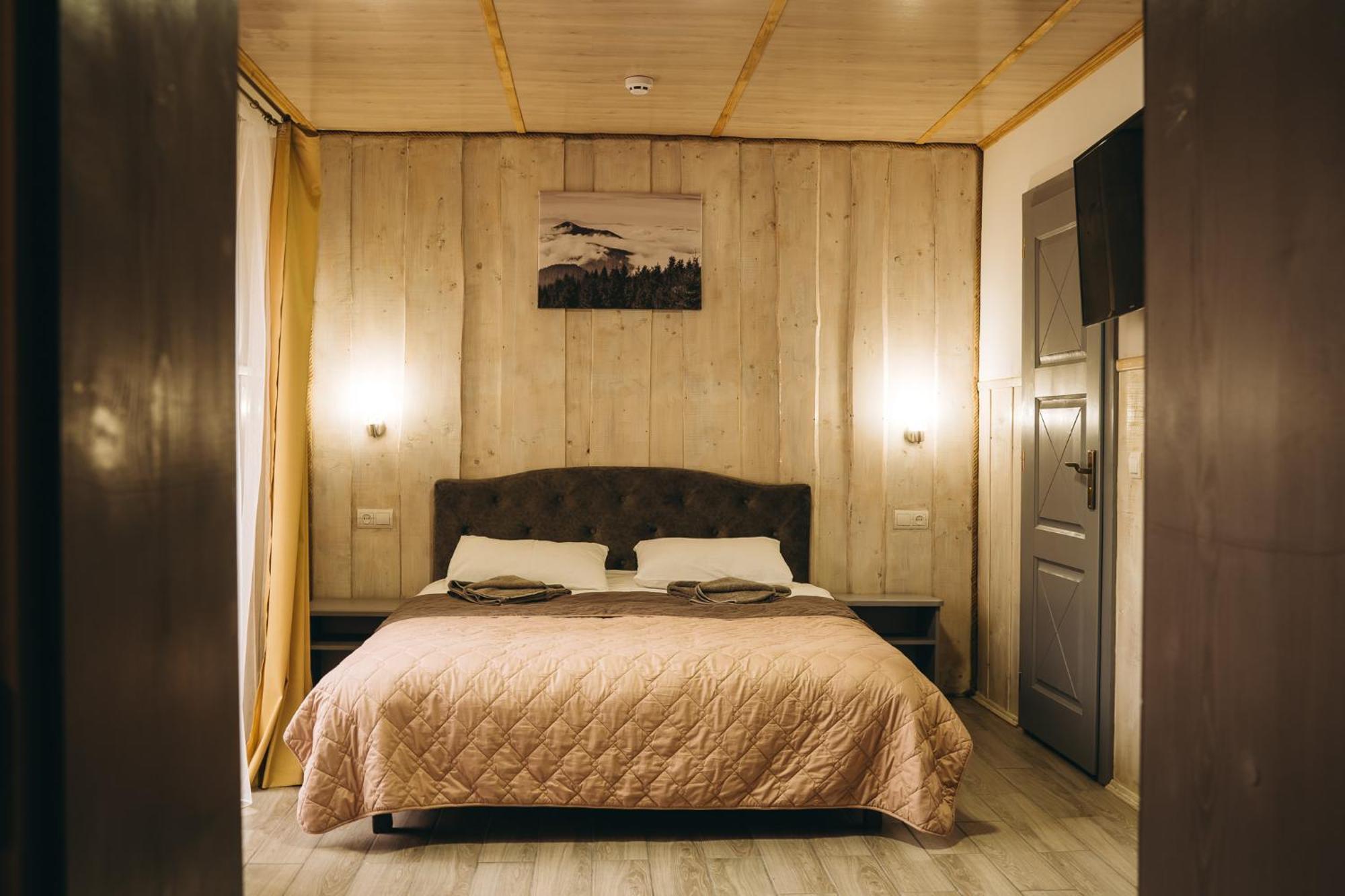 Sv Hotel&Camp Lazeshchyna Eksteriør bilde
